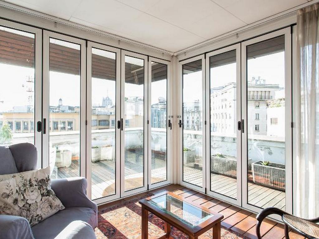 Roomy Apartment Duomo & San Babila Milan Exterior photo